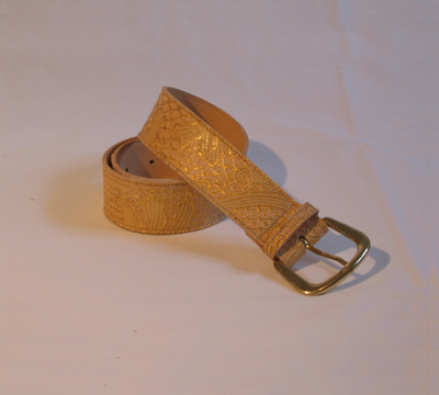 bitterzart Produktgestaltung Blickfang Taschen Tüten Portemonnaies bitterzarte Modeaccessoires Leder Kunststoff Zürich Basel Stuttgart Gerda Jermann
